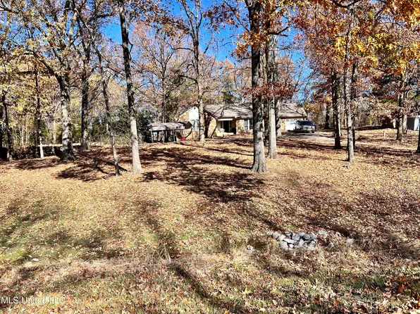 2997 Pine Tree Rd, Hernando, MS 38632