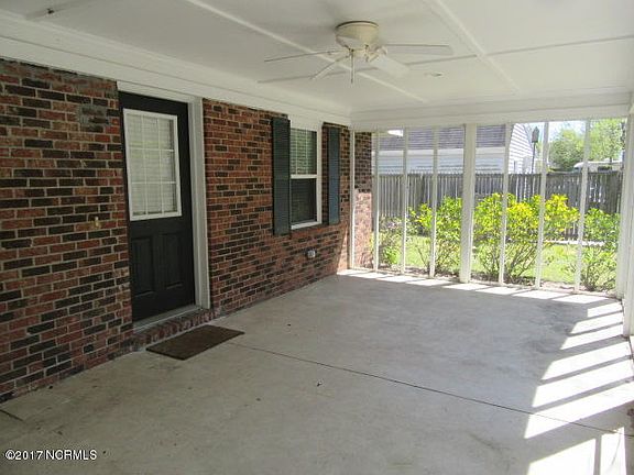 4th image of 105 Gerald Street #A