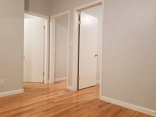 Rented by Bruma Realty LLC | media 14