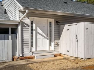 17 Spinnaker Ct, Greenville, SC 29611