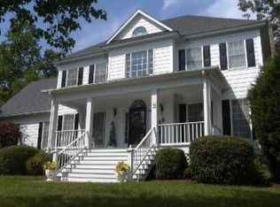9340 Count Kristopher Dr, Mechanicsville, VA 23116