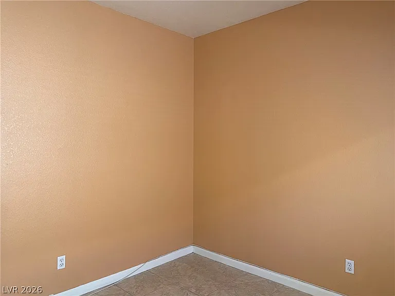 2312 Reddon Cir — Photo 14
