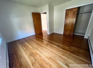 312 Tappan St #B001, Brookline, MA 02445