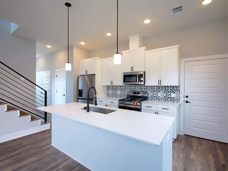 7315 Bennett Ave #1 — Photo 8