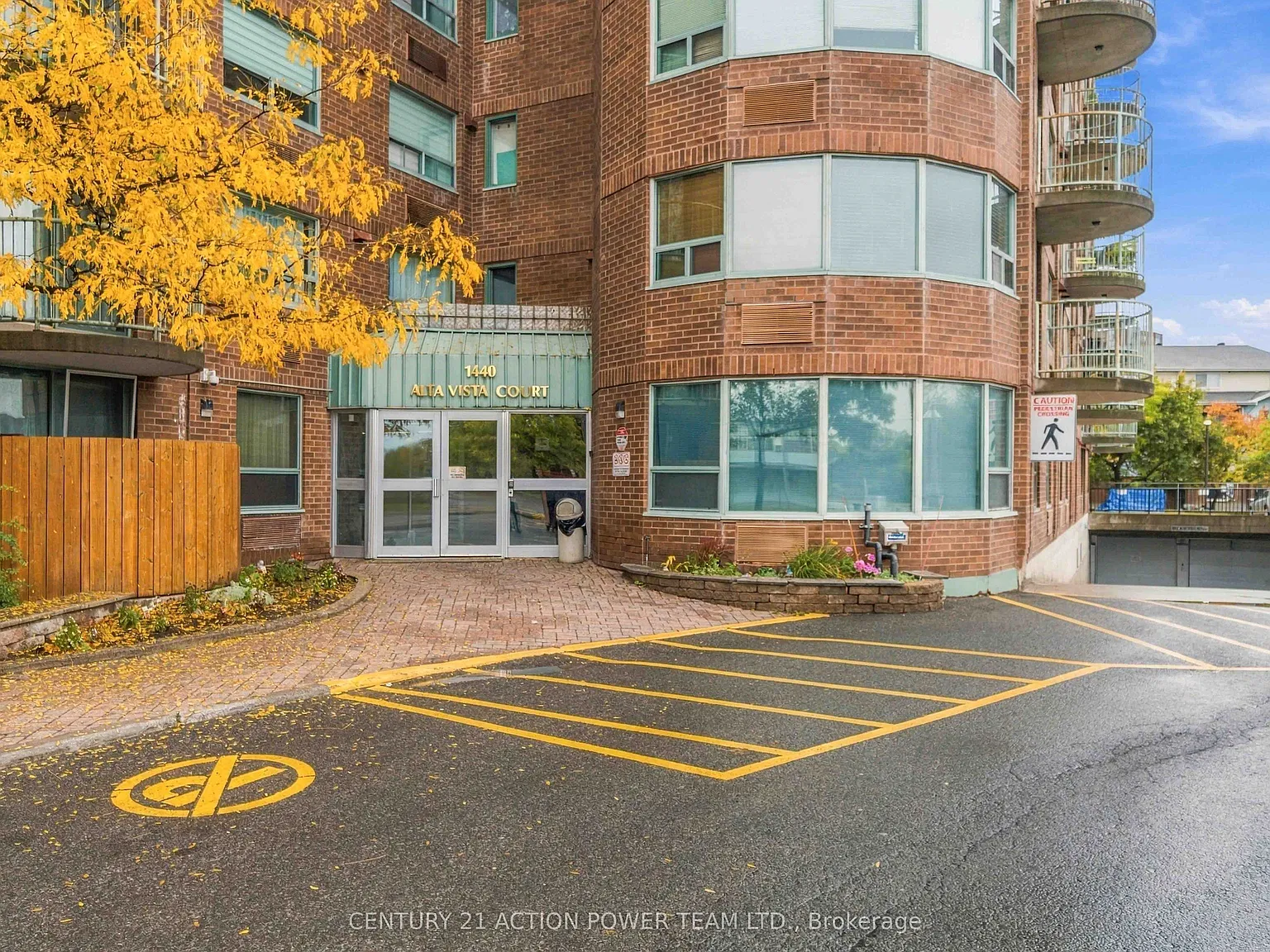 2 bed, $2,250 — Photo 3