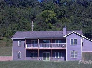 7028 Streff Rd, Bellevue, IA 52031