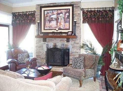 3rd image of 213 Fernwood Ln