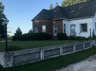 607 N Franklin St, Edgewood, IA 52042