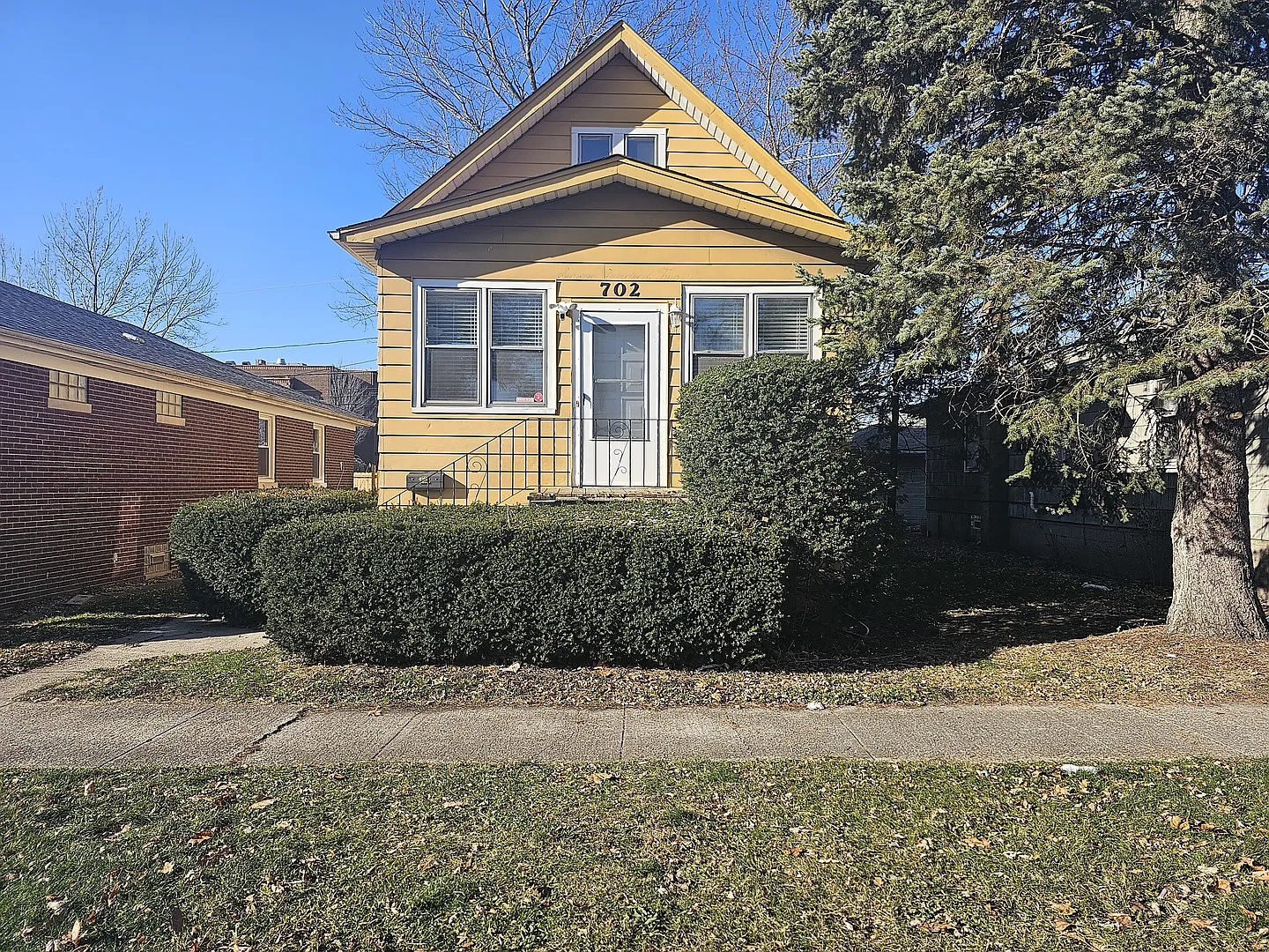 702 May St photo 1