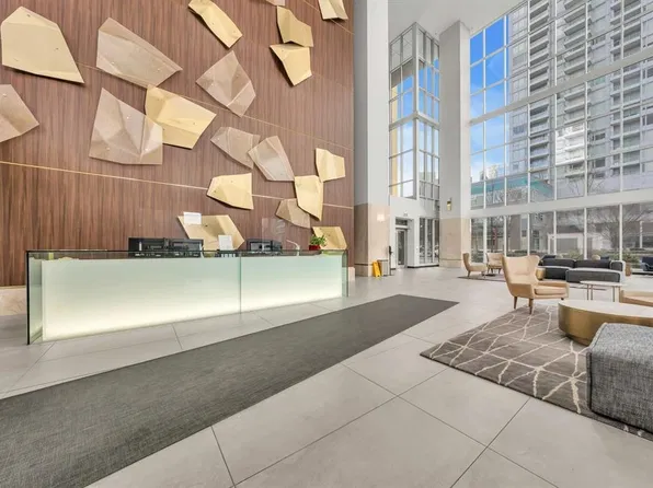 6383 McKay Ave #1104, Burnaby, BC V5H 0H8