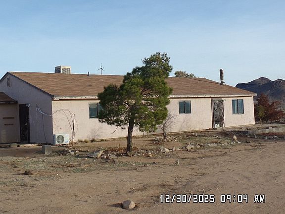 2nd image of 7550 N Roby Drive