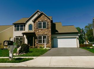 63 Hamlet Cir, Mechanicsburg, PA
