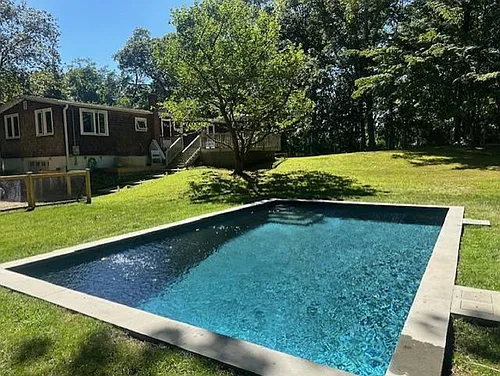 9 Johnston Rd Photo 1