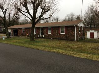744 Cherokee St, Madisonville, KY 42431