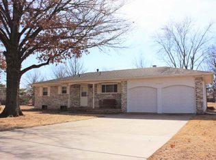 10601 W Cora St, Wichita, KS 67205