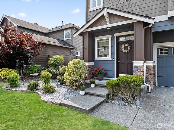 3rd image of 5008 51st Avenue Ct W