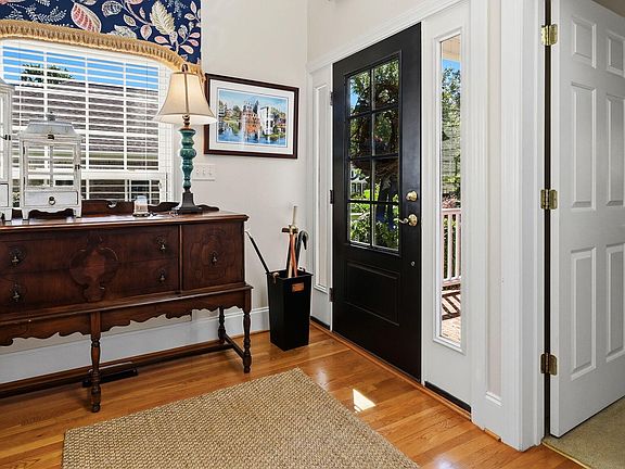 5th image of 107 Pamlico Lane