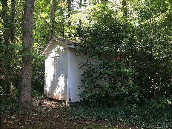5th image of 733 Knollwood Ct #38