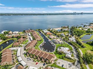 15493 Admiralty Cir APT 2, North Fort Myers, FL 33917