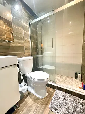 Rented by Bohemia Realty Group | media 8