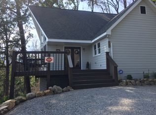 747 Chestnut Dr, Gatlinburg, TN 37738