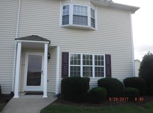 4001-11 Cobblestone Dr, Greenville, NC 27834