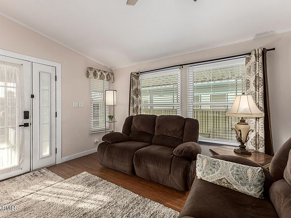 5th image of 17200 W BELL Road #367