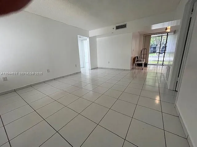8540 SW 133rd Avenue Rd #123 — Photo 6