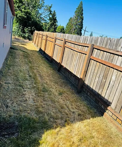 1350 Waller St SE #1 — Photo 8