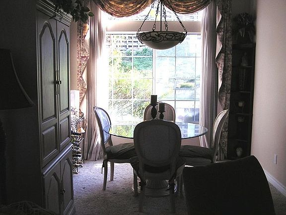 2nd image of 2311 Avenida La Paz