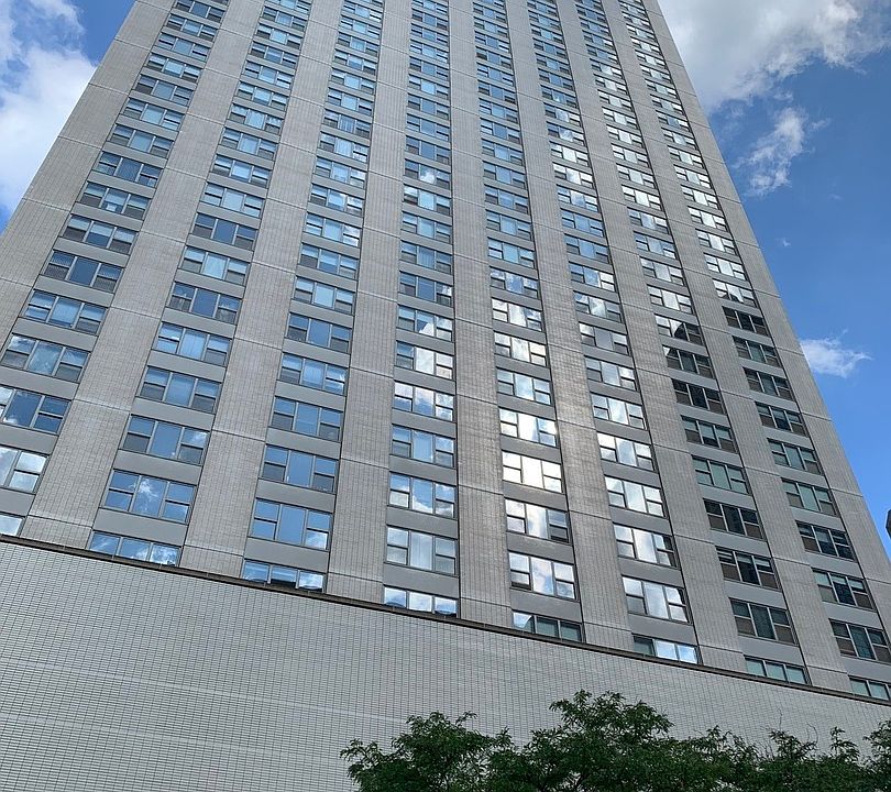 1st image of 777 N Michigan Ave APT 800