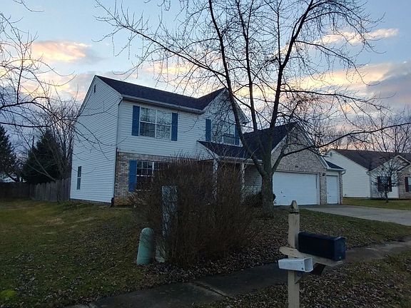 3rd image of 790 Barry Knoll St