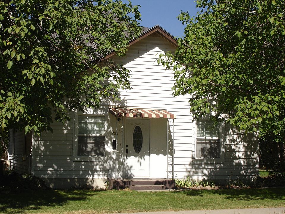 Cottage on the outside!