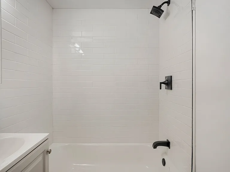Bo Apartments — Photo 13