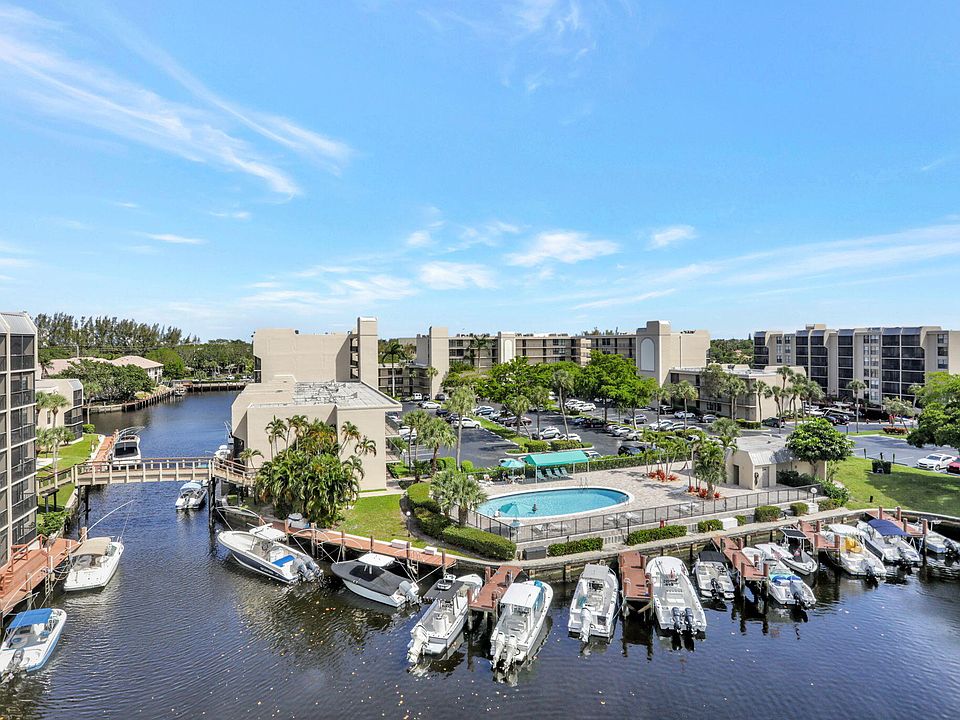 1st image of 4 Royal Palm Way #6020