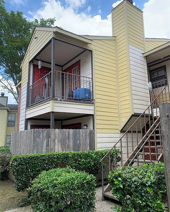 1st image of 13480 S Thorntree Dr APT 402