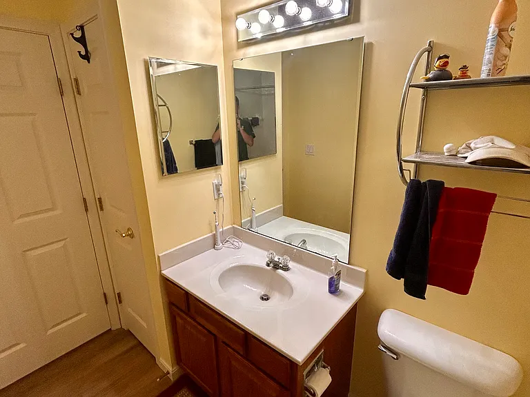 3129 Crestmont Ln #102 — Photo 5
