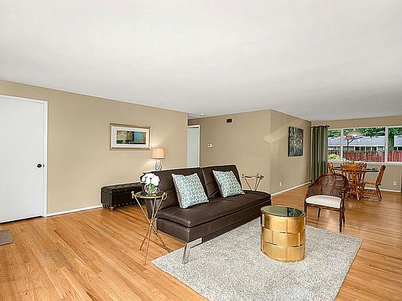 4th image of 6438 NE 154th St