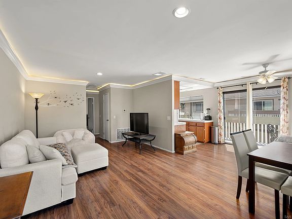 3rd image of 8721 Crossway Ct Unit 60