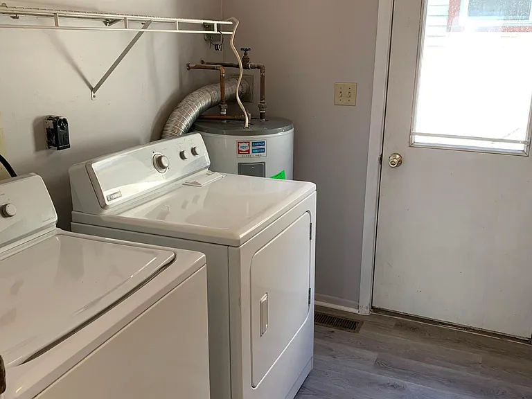 23 W Clinton Ave #A — Photo 20