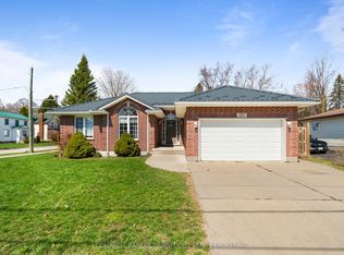 148 Broadway St, North Middlesex, ON N0M2K0