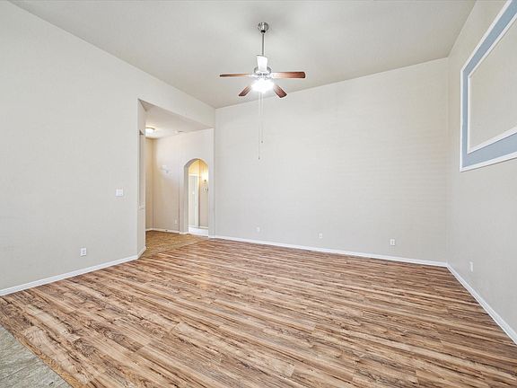 5th image of 22582 Valley Canyon Ln