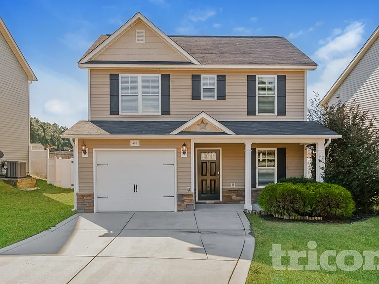 496 Crutchfield Dr — Photo 1