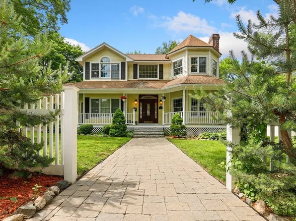 24 Sanger Ave, Lynn, MA 01904