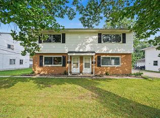 711-713 Akron Blvd, Kent, OH 44240