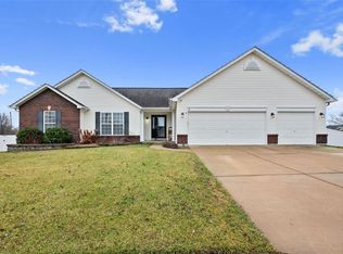 86 Knowledge Ct, Lake Saint Louis, MO 63367