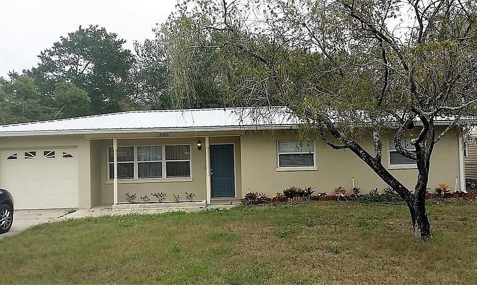 1st image of 10203 N Valle Dr