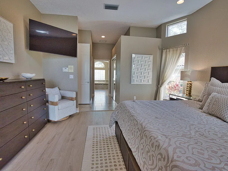 630 Khyber Ln — Photo 27