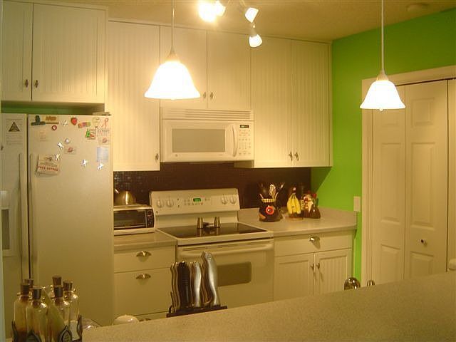 Remodeled Kitchen with Breakfast Bar