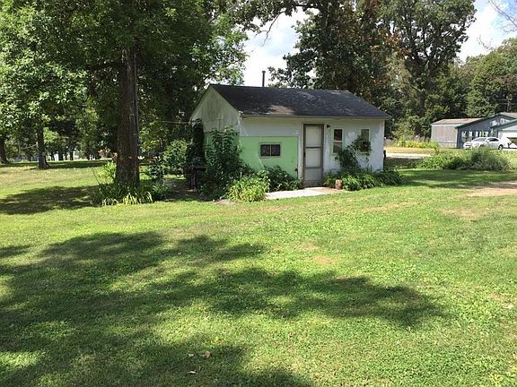 4th image of 25731 Paula Ln